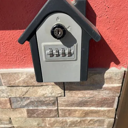 아파트 'la Buffa', Elegante A By Confirenthouse *